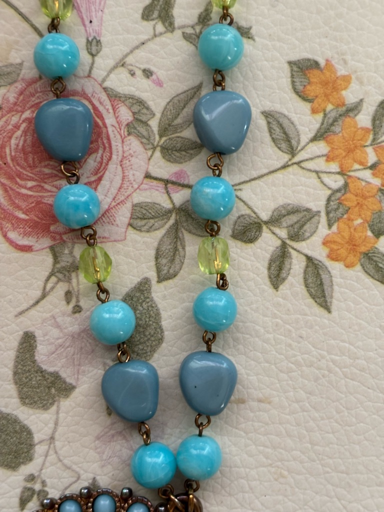 Signed Possible Turquoise And Light Blue Beaded Necklace - Women Jewelry